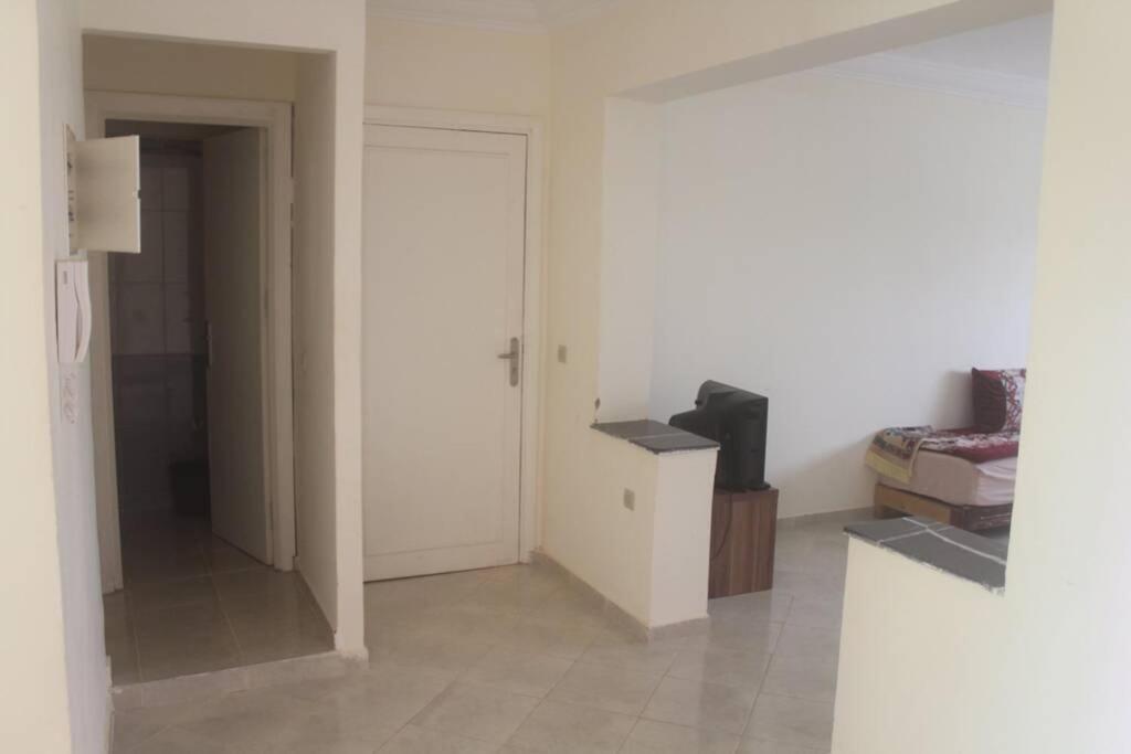 Charmant Appartement Marocain Au Coeur De Saïdia Exteriör bild